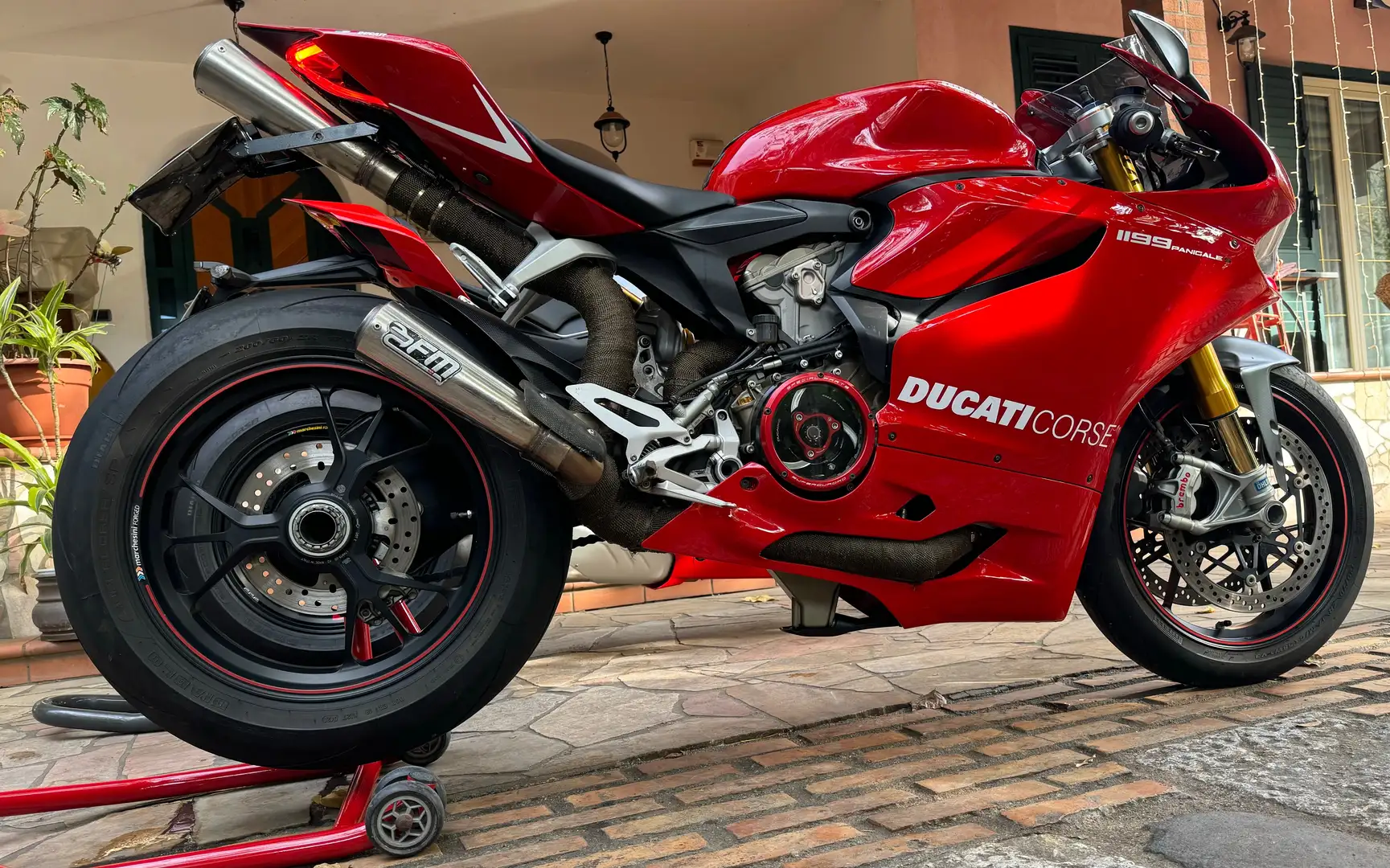 Ducati 1199 Panigale S Rot - 2
