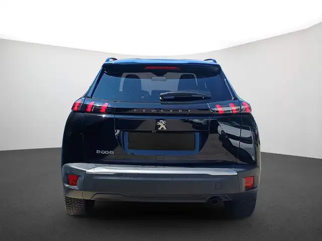 Peugeot 2008 view 3