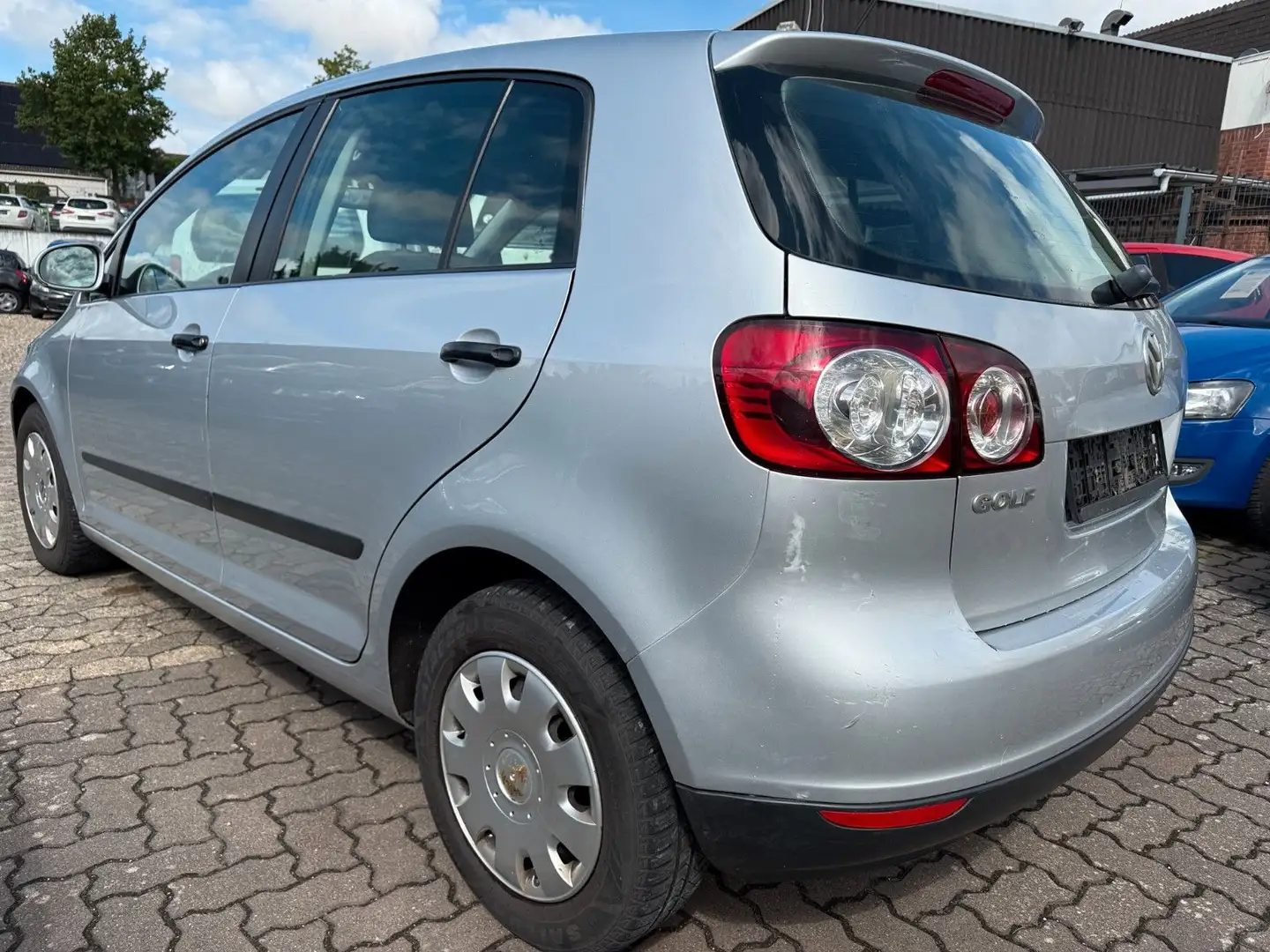 Volkswagen Golf Plus 1.6 Comfortline,Klimaautomatik srebrna - 2
