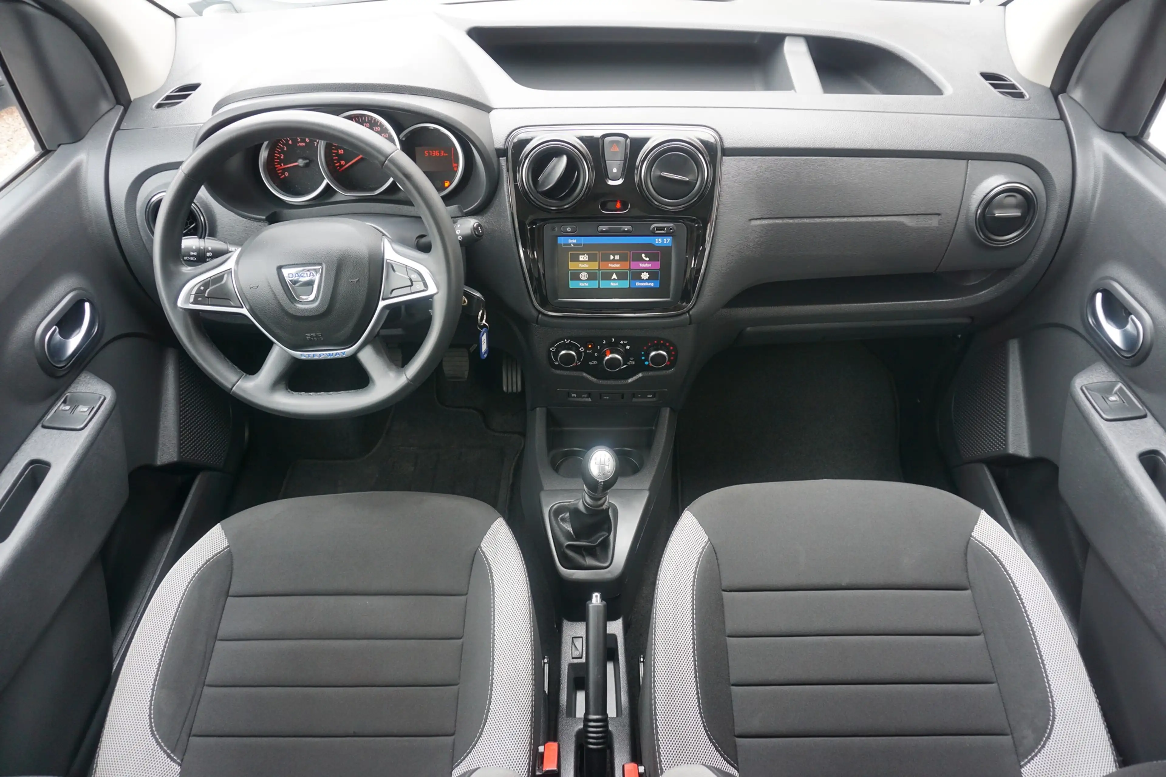 Dacia Dokker Stepway Plus Navi Android Apple Klima DAB — photo 9