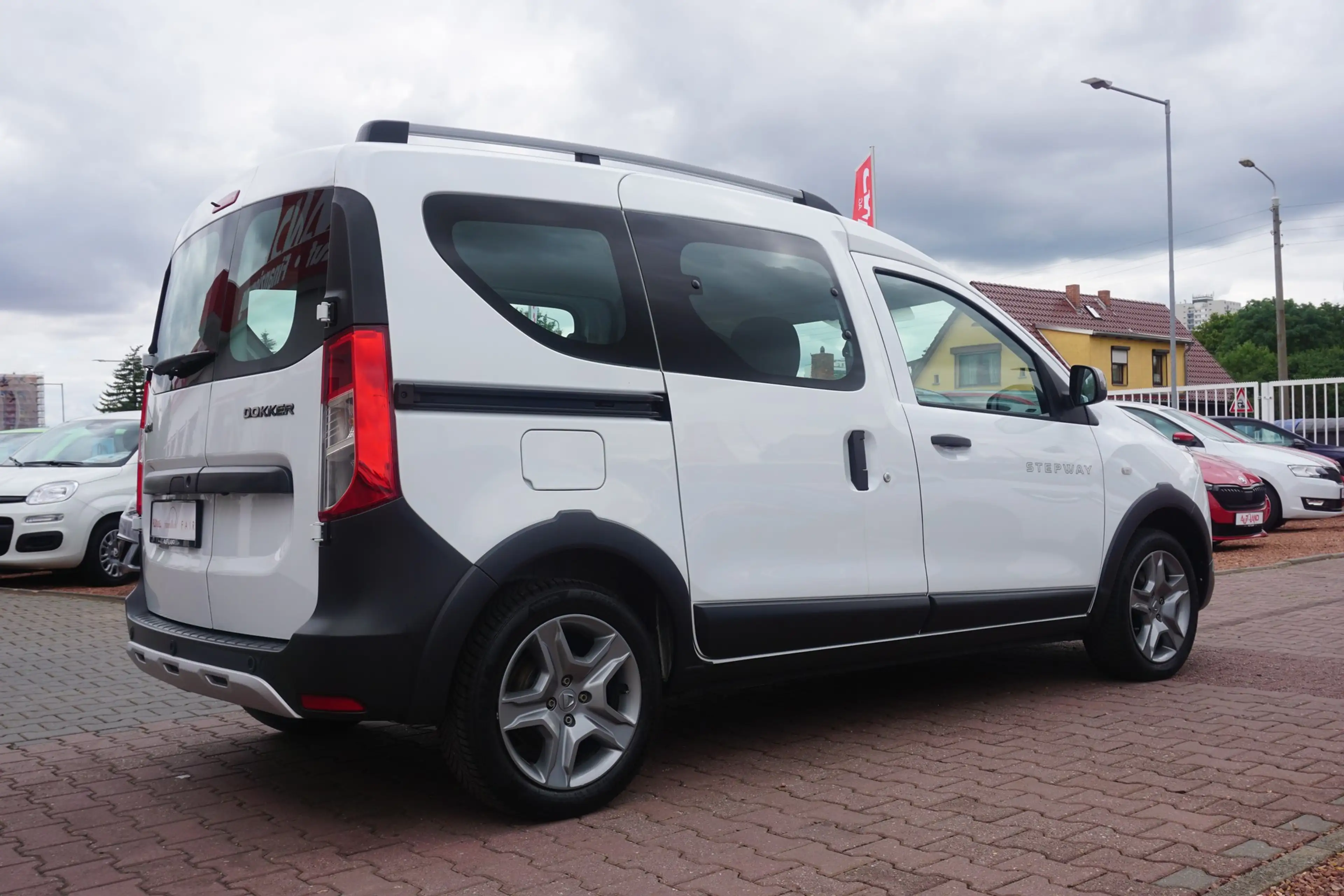 Dacia Dokker Stepway Plus Navi Android Apple Klima DAB — photo 5