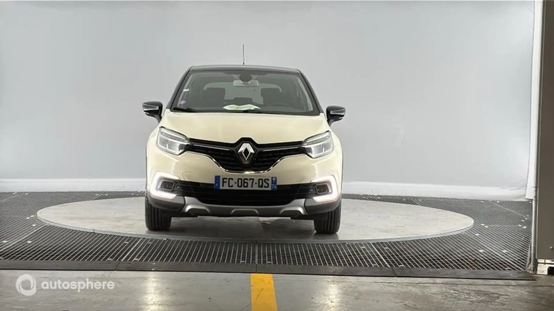 Renault Captur 1.3 TCe 130ch FAP Intens - 2