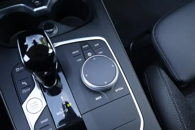 BMW 1 Series view 20