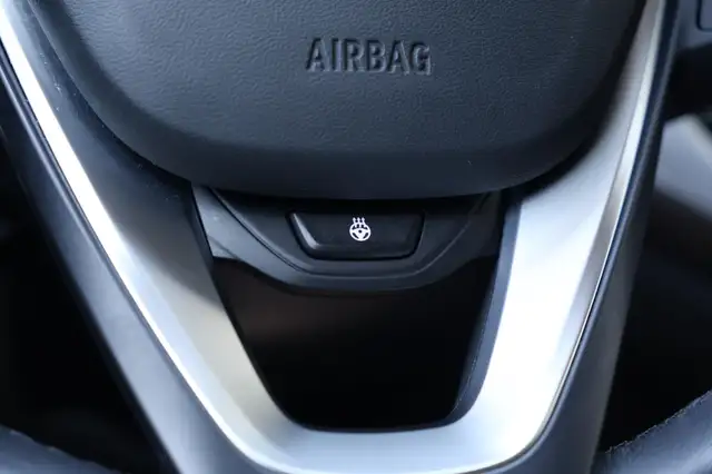 BMW 1 Series view 24