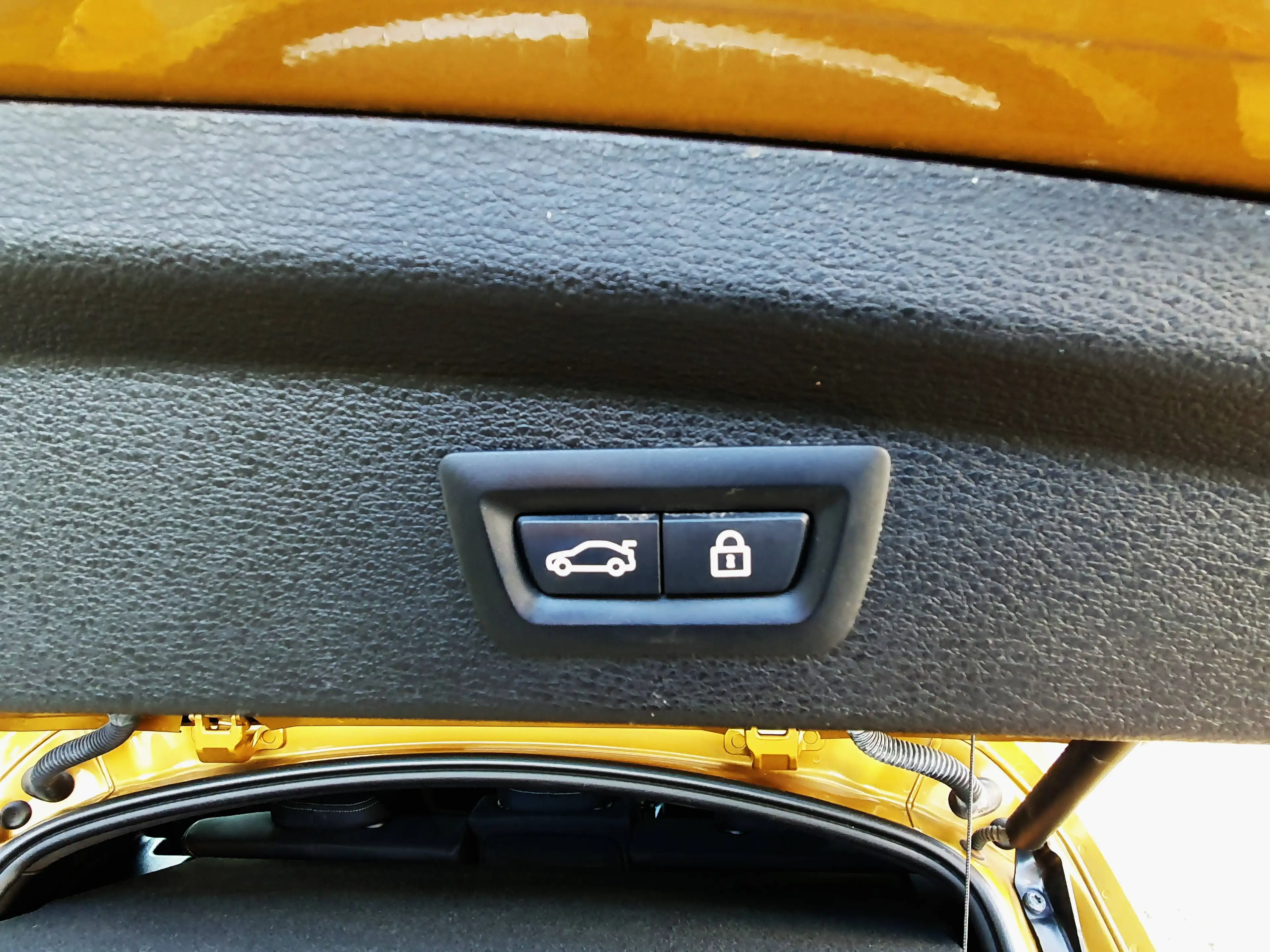 BMW X2 18d Advantage Plus HUD+ — photo 14