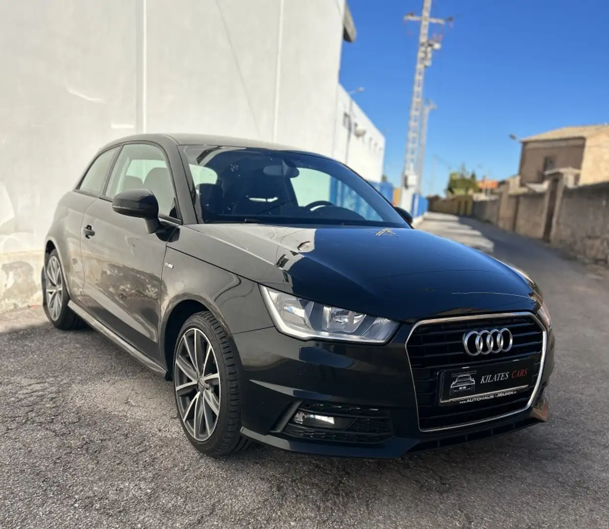 Audi A1 1.4 TFSI Active Kit 92kW Noir - 1