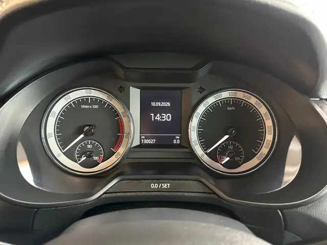 Skoda Octavia view 13
