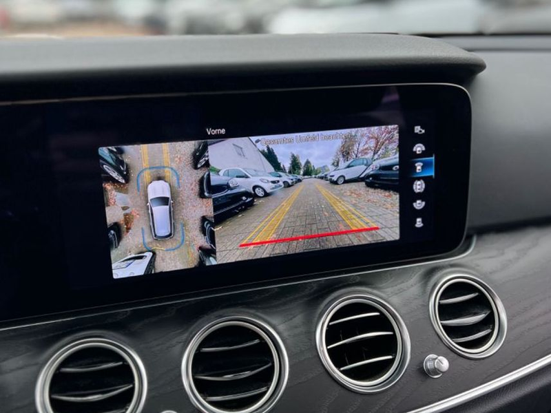 Mercedes-Benz E 300 T d e*AMG*360°KAMERA*PANO*DISTRO*AMBIENTE — photo 5