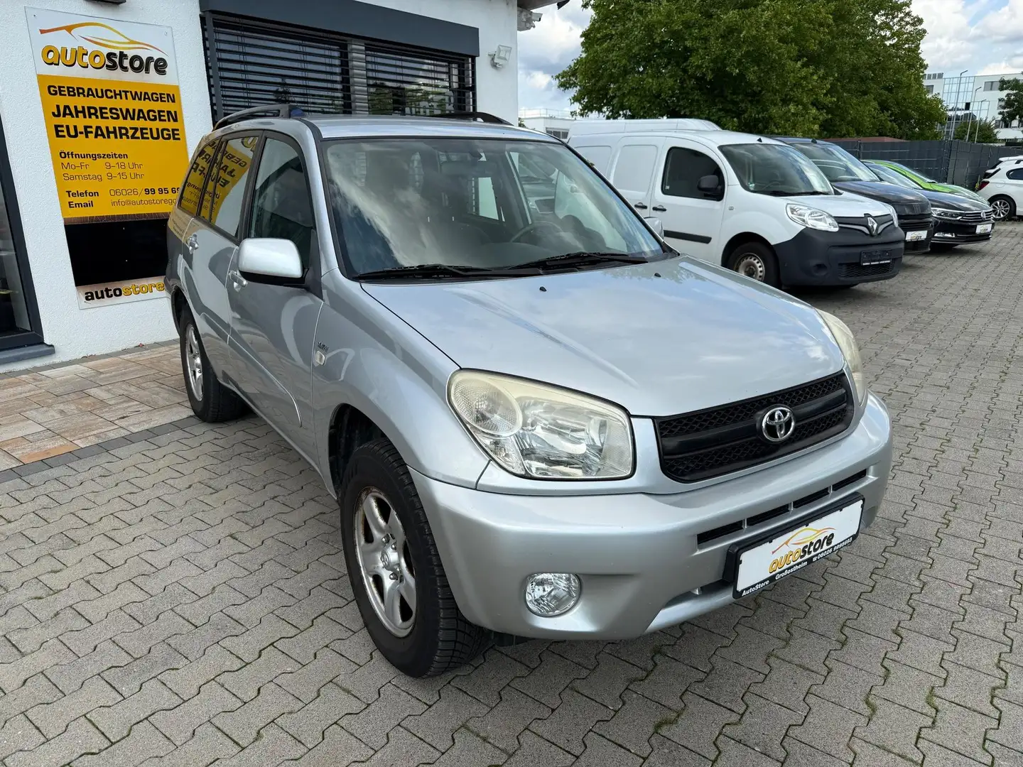 Toyota RAV 4 4x2 92 kW (125 PS), Schalt. 5-Gang, Frontantrieb Argent - 2