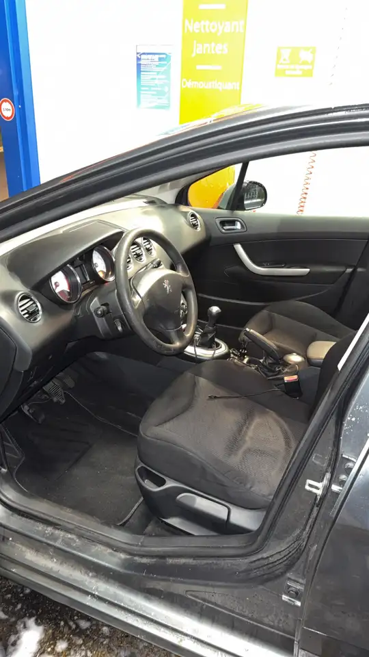 Peugeot 308 308 — photo 13