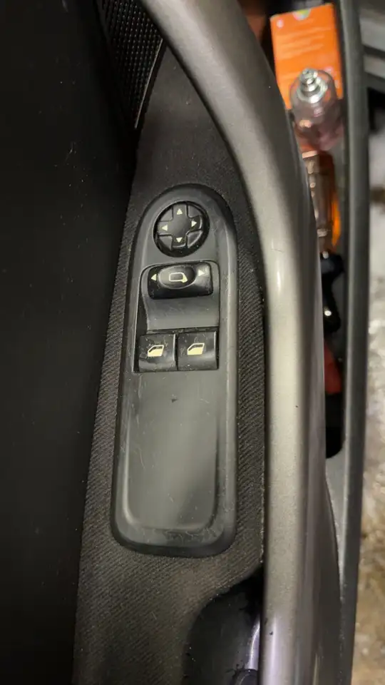 Peugeot 308 308 — photo 12