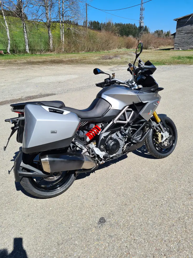 Aprilia Caponord 1200 Ezüst - 2