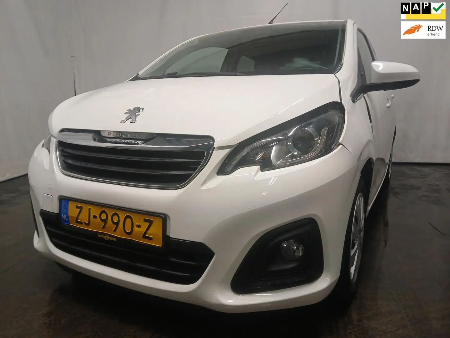 Peugeot 108 1.0 e-VTi Active - Front / Achter Schade Weiß - 1