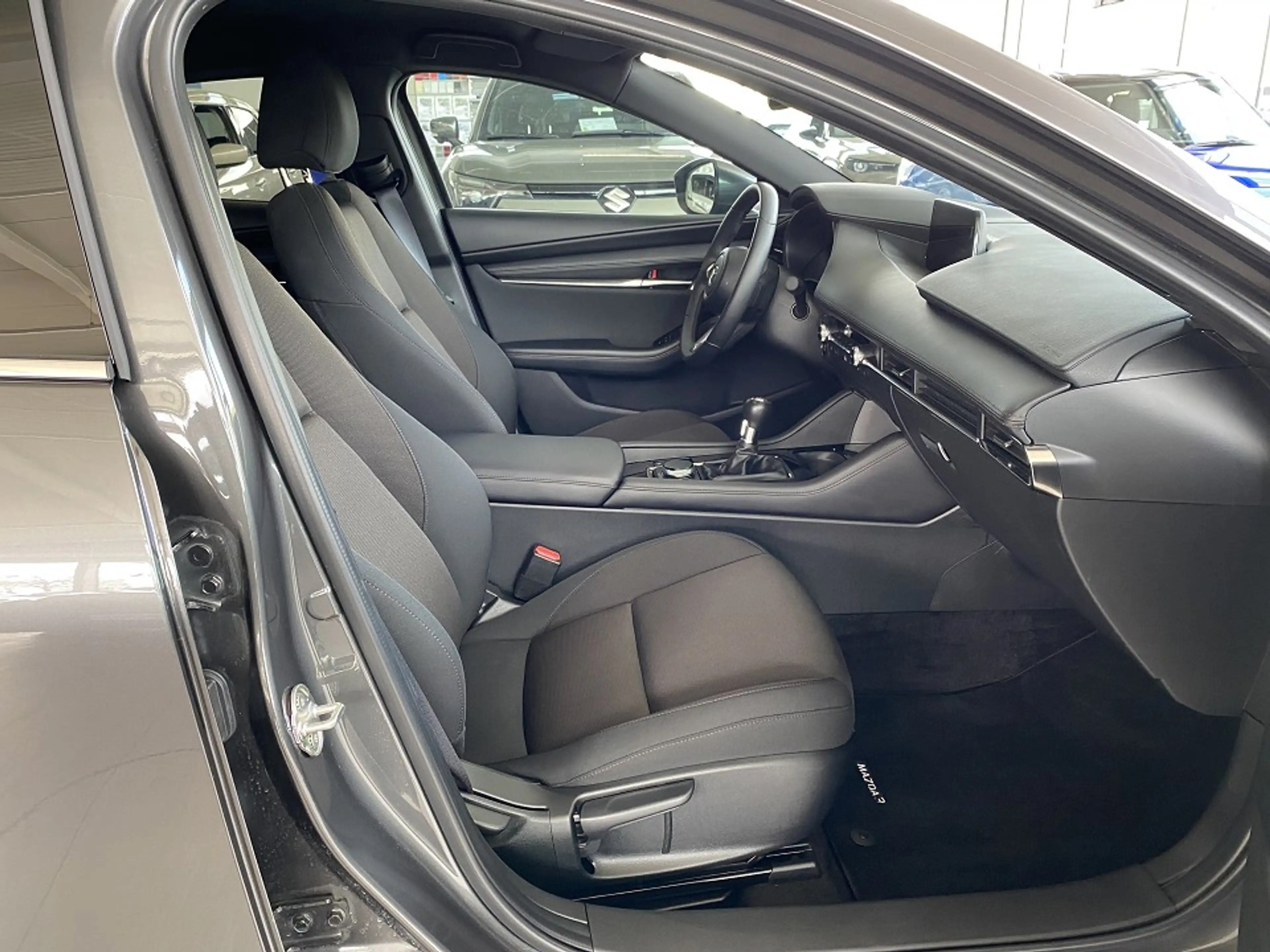 Mazda 3 2.5 Exclusive-Line Garantie 04.2031 Matrix, Bose, — photo 5