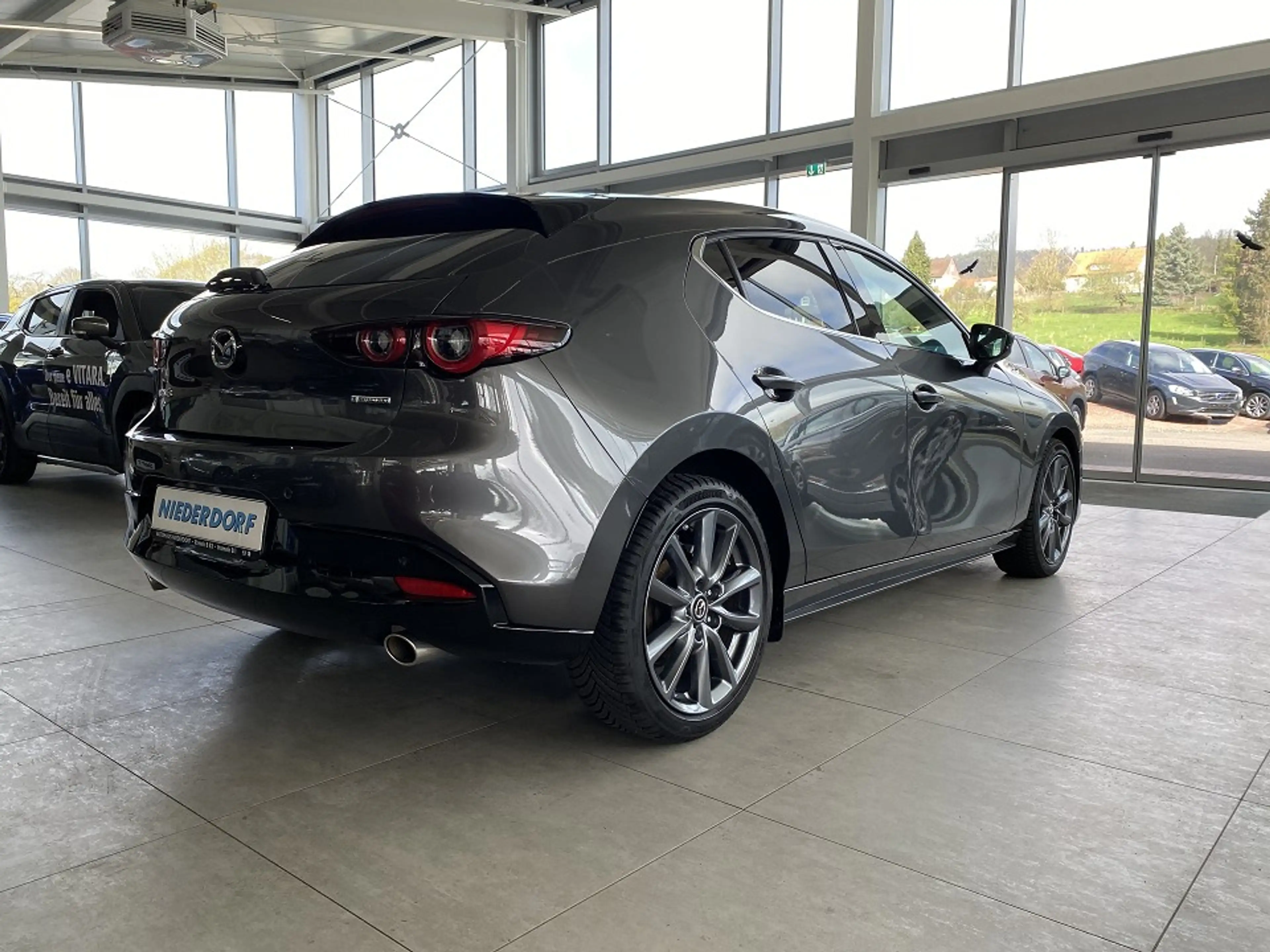 Mazda 3 2.5 Exclusive-Line Garantie 04.2031 Matrix, Bose, — photo 2