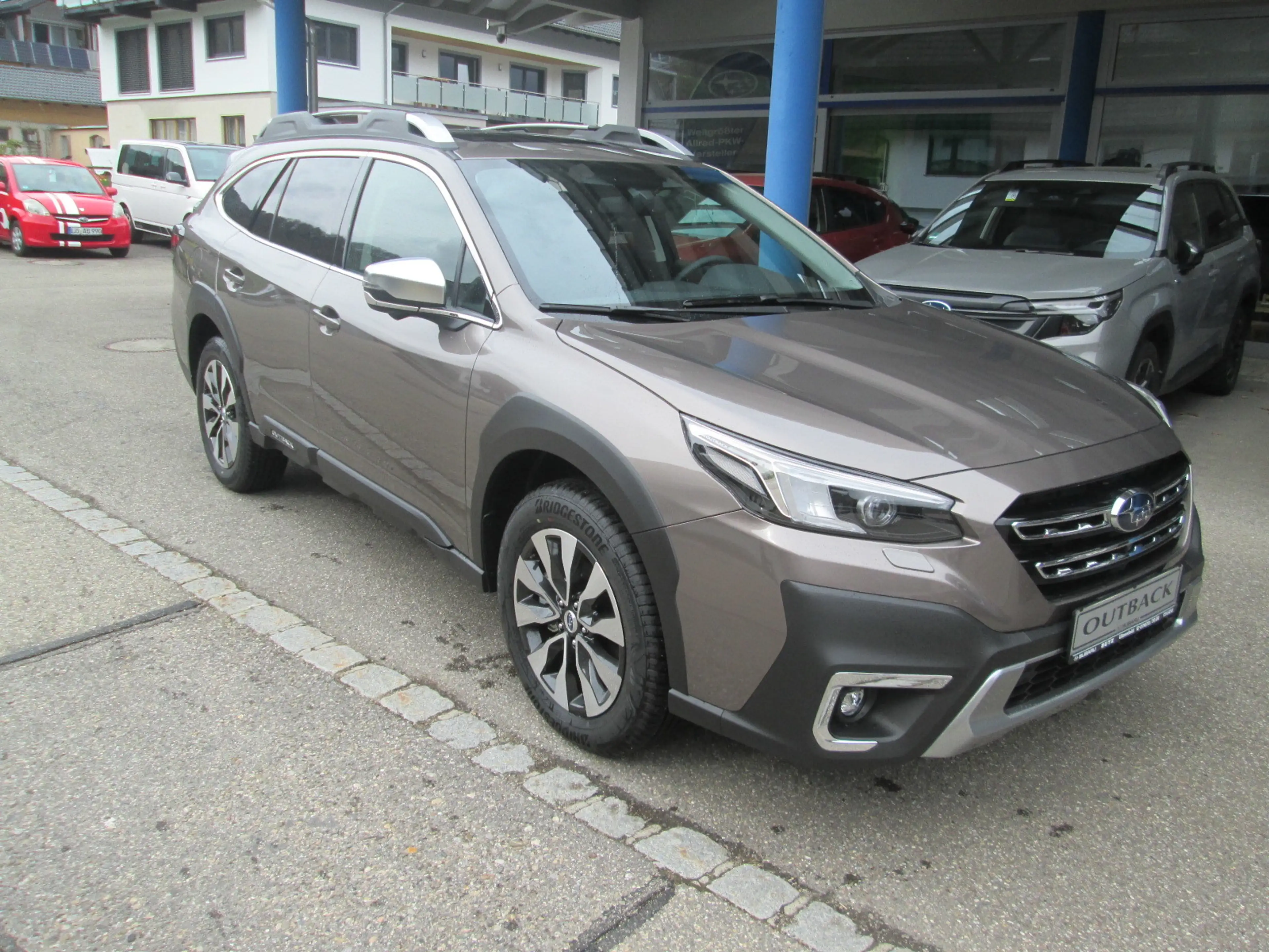 Subaru OUTBACK 2.5i Platinum, Lineartronic AWD — photo 3