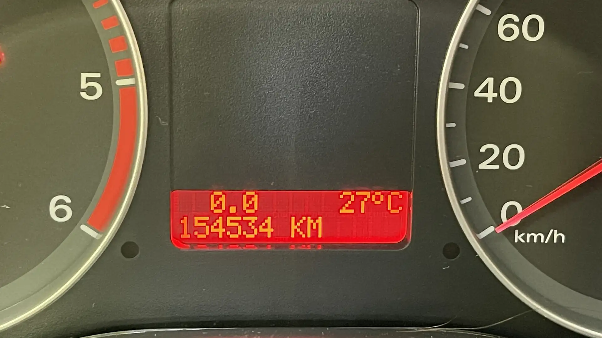 Ford Focus 1.8TDCi Trend Plateado - 2