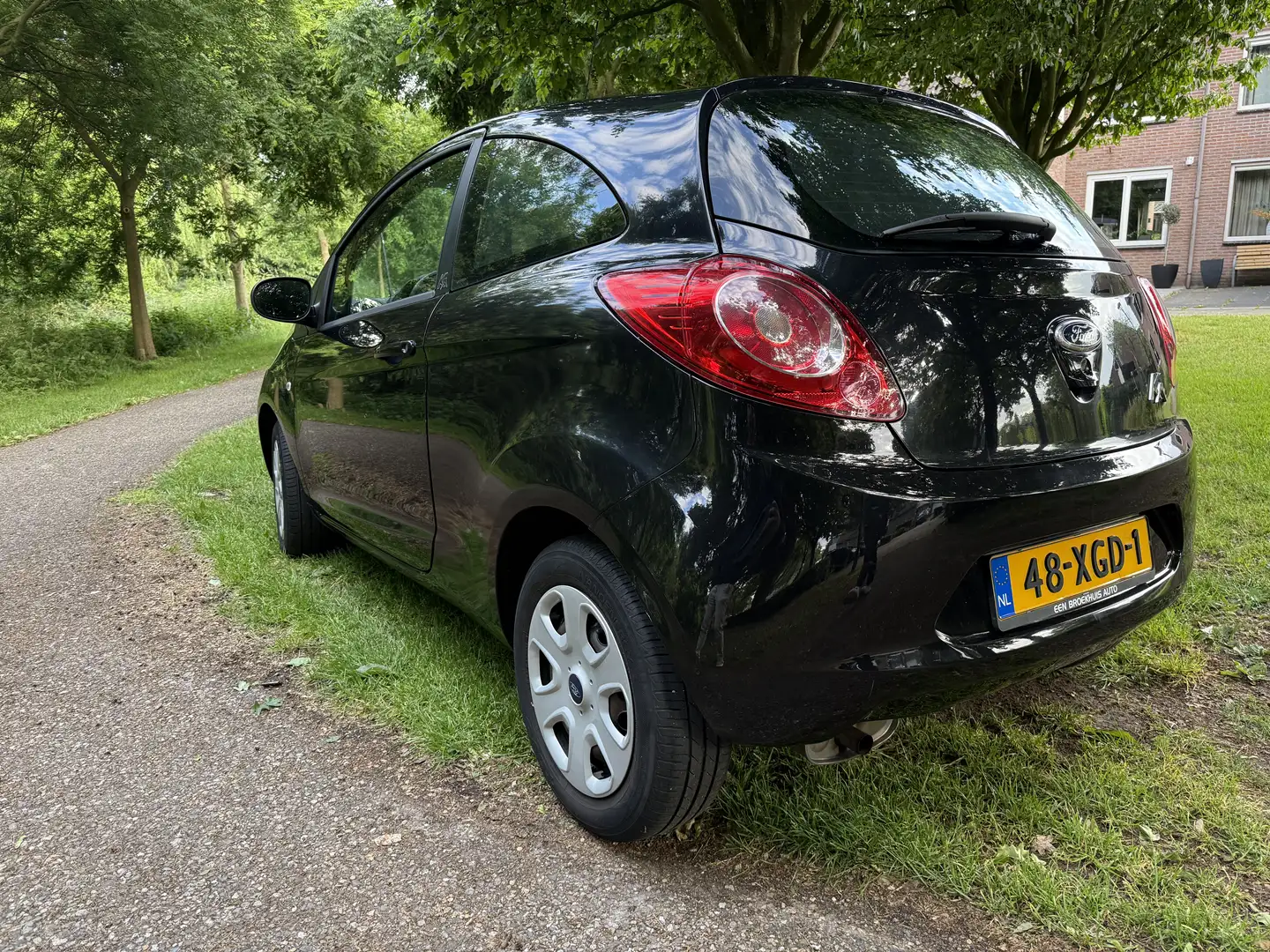 Ford Ka/Ka+ 1.2 Cool & Sound s/s Negro - 2