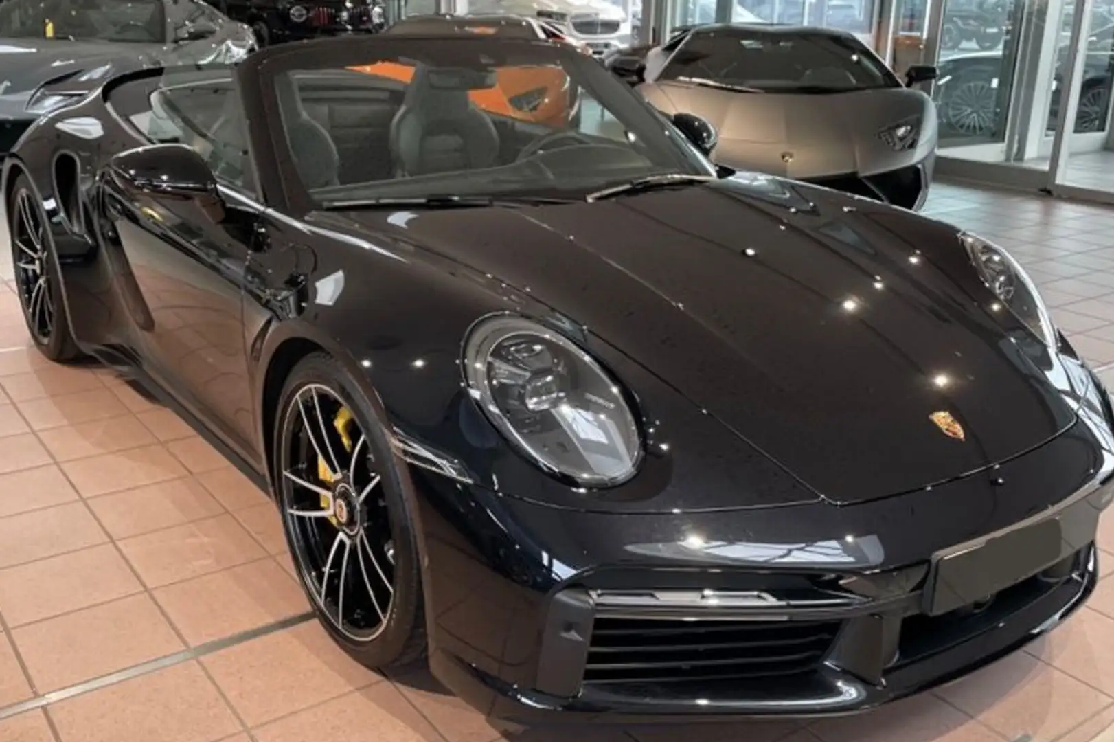 Porsche 992 Turbo S Cabriolet PDK Negro - 2