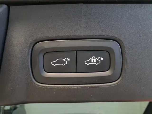 Volvo V90 view 16