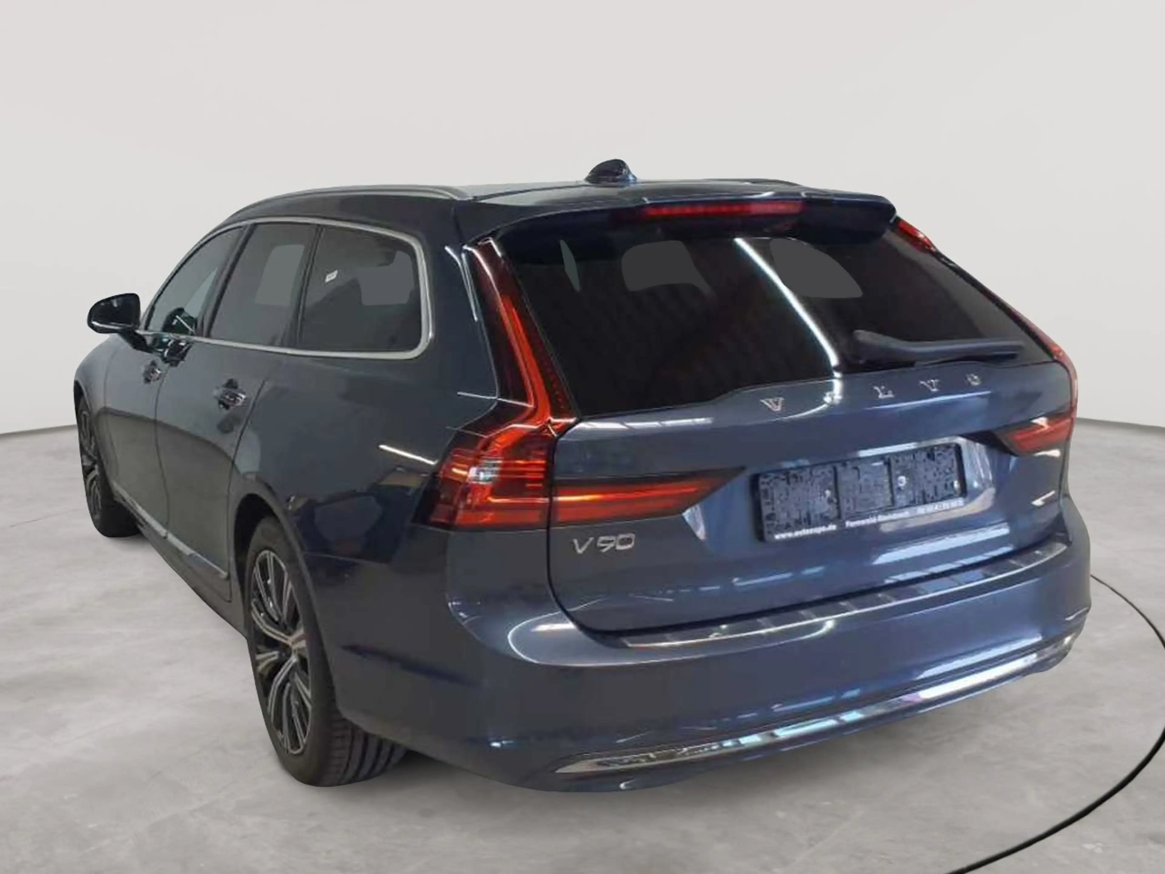 Volvo V90 V90 B5 D AWD Inscription AHK STH HUD — photo 5