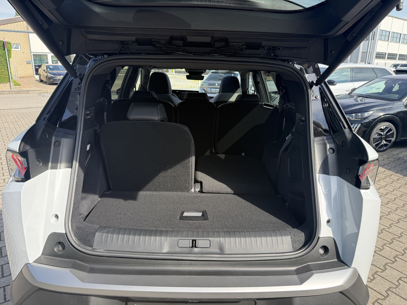 Peugeot 5008 Hybrid 145 GT, Schiebedach, ACC. el. Heckklappe. — photo 11