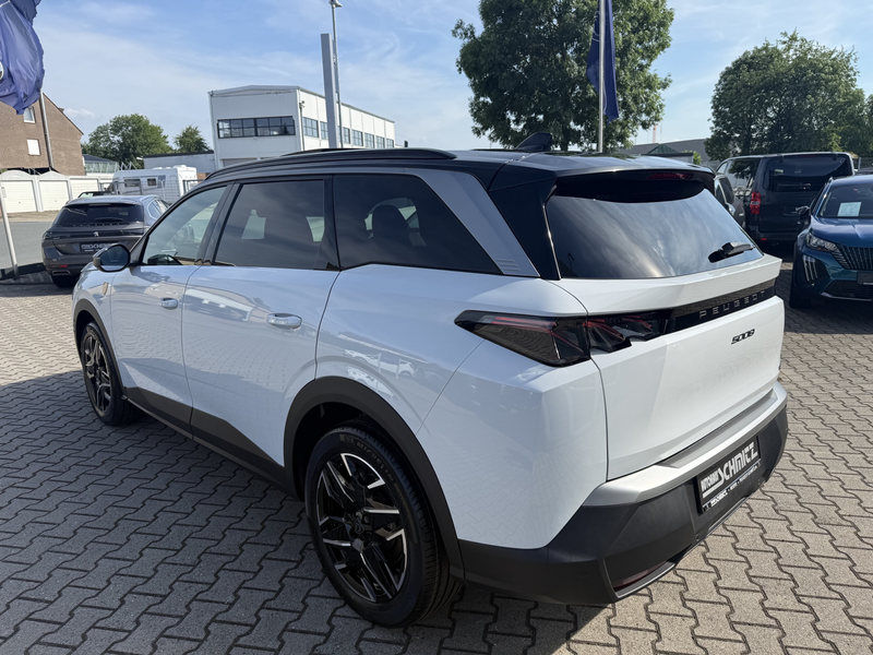 Peugeot 5008 Hybrid 145 GT, Schiebedach, ACC. el. Heckklappe. — photo 7
