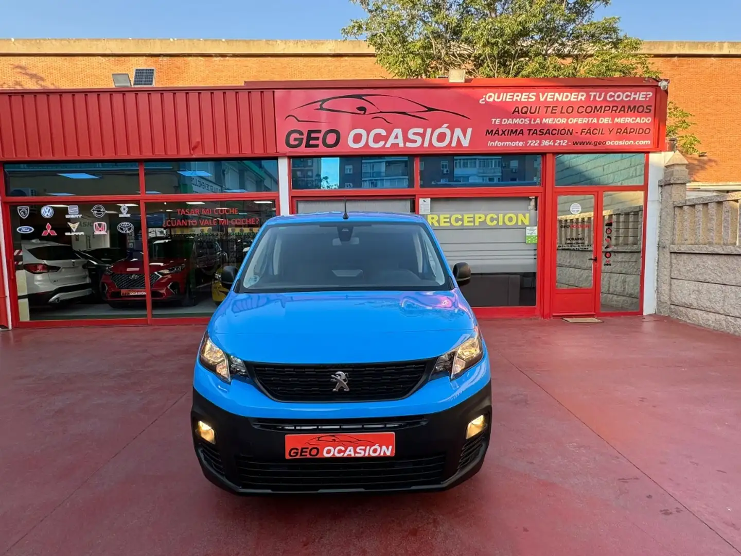 Peugeot Partner 1.5BlueHDI Pro Standard 600kg 75 Azul - 2