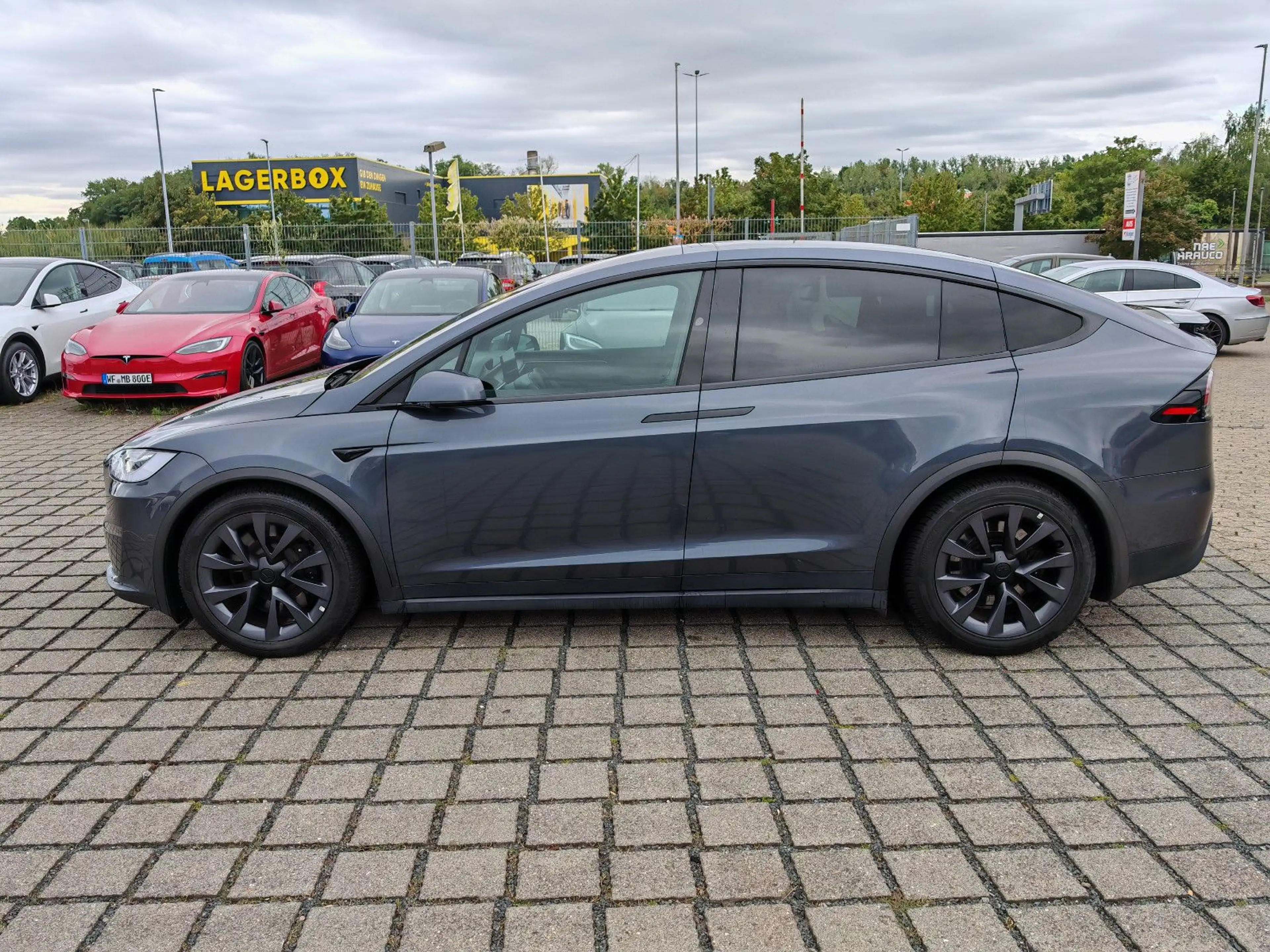 Tesla Model X | EAP | HW4 | AHK — photo 14
