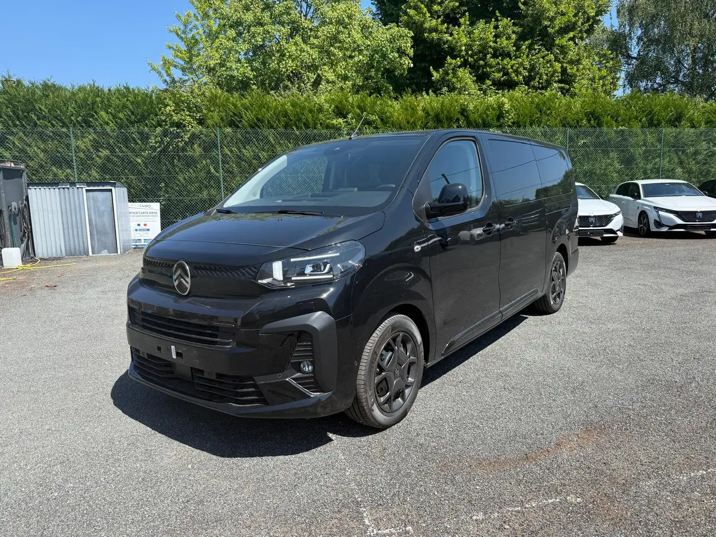 Citroen Spacetourer XL BlueHDi 180 S\u0026amp;S EAT8 Business Noir - 2