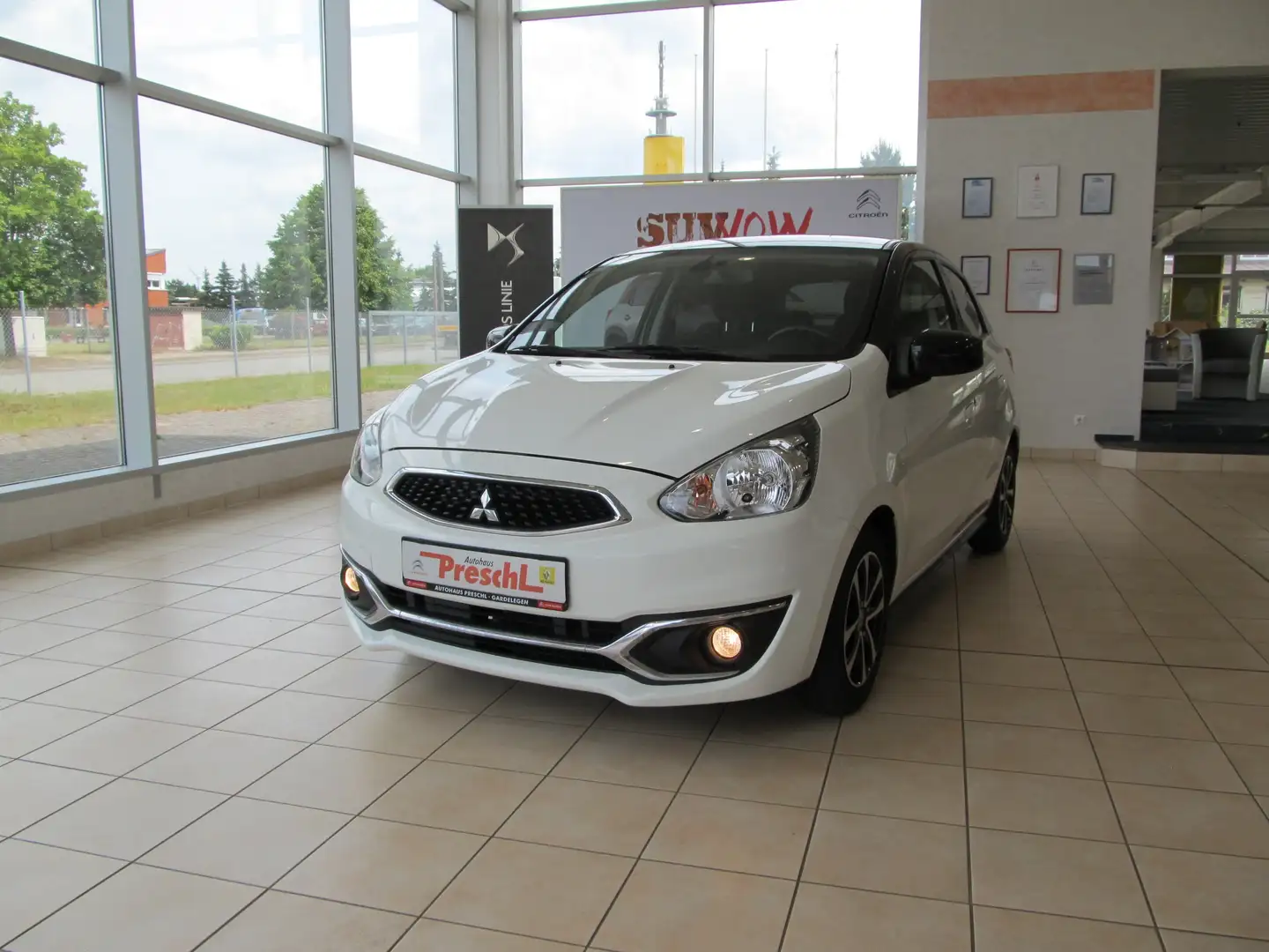 Mitsubishi Space Star Diamant , Klimaanlage,Sitzheizung,8-fach Bereift Blanc - 1
