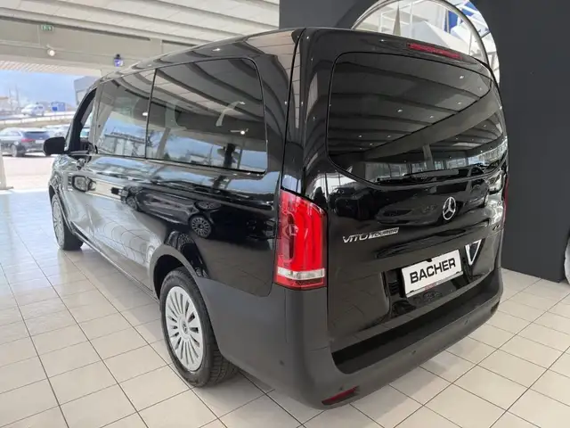 Mercedes-Benz Vito Tourer 116 CDI Pro 4x4 lang Ansicht 4