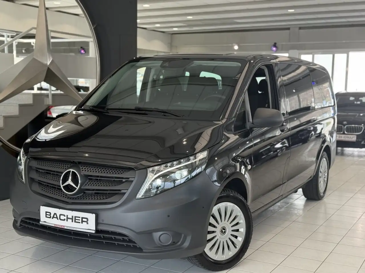 Mercedes-Benz Vito Tourer 116 CDI Pro 4x4 lang