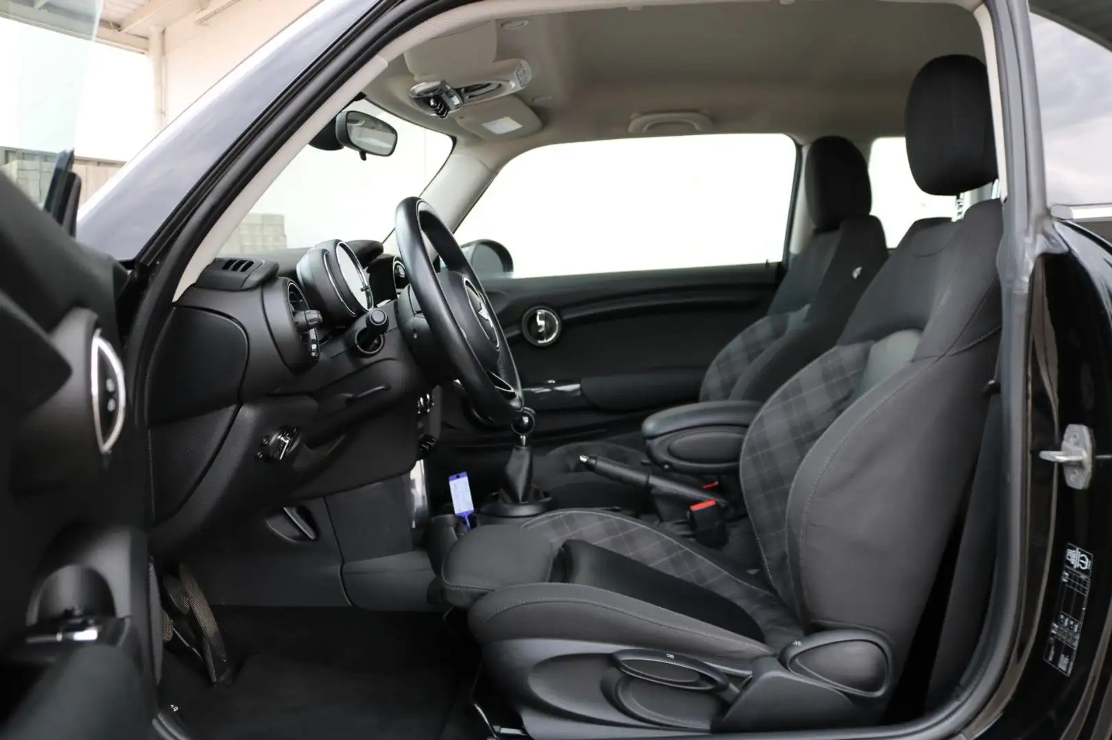 MINI Cooper D *Excitement-Paket*LED*Pepper II* Schwarz - 2