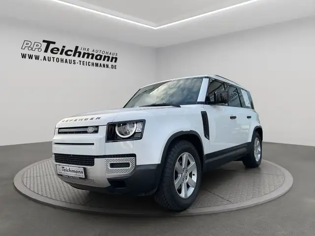 Land Rover Defender 110 S