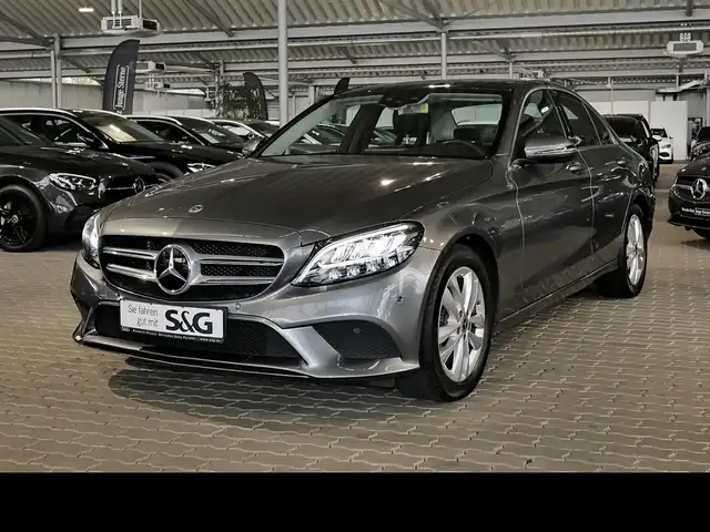 Mercedes-Benz C 180 Avantgarde PANO+KAMERA+LED+CARPLAY+17 ZOLL