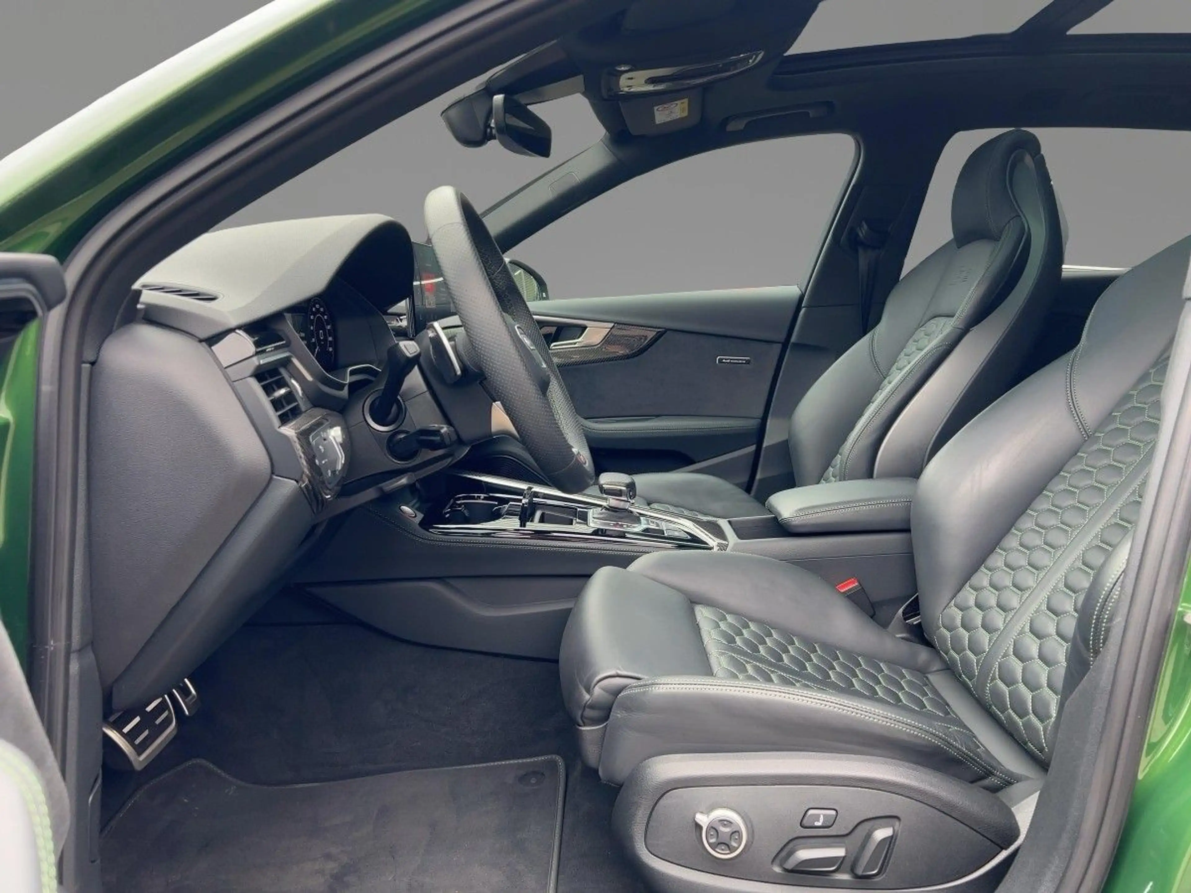 Audi RS4 RS4 Avant quattro tiptronic Pano Sportabgas B&O — photo 8