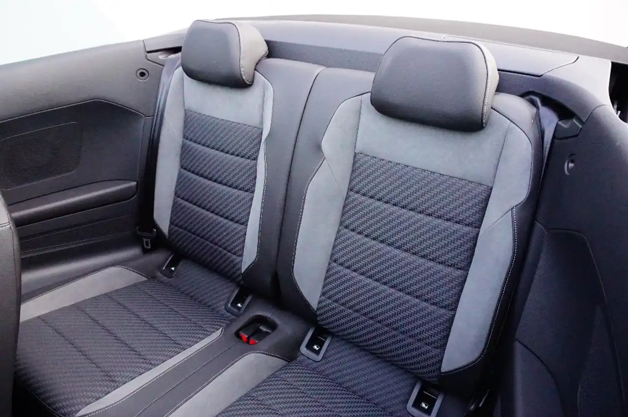 Volkswagen T-Roc Cabrio R-Line 1.5 l TSI 6-Gang Navi,LED,RFK,ACC, миниатюра 25