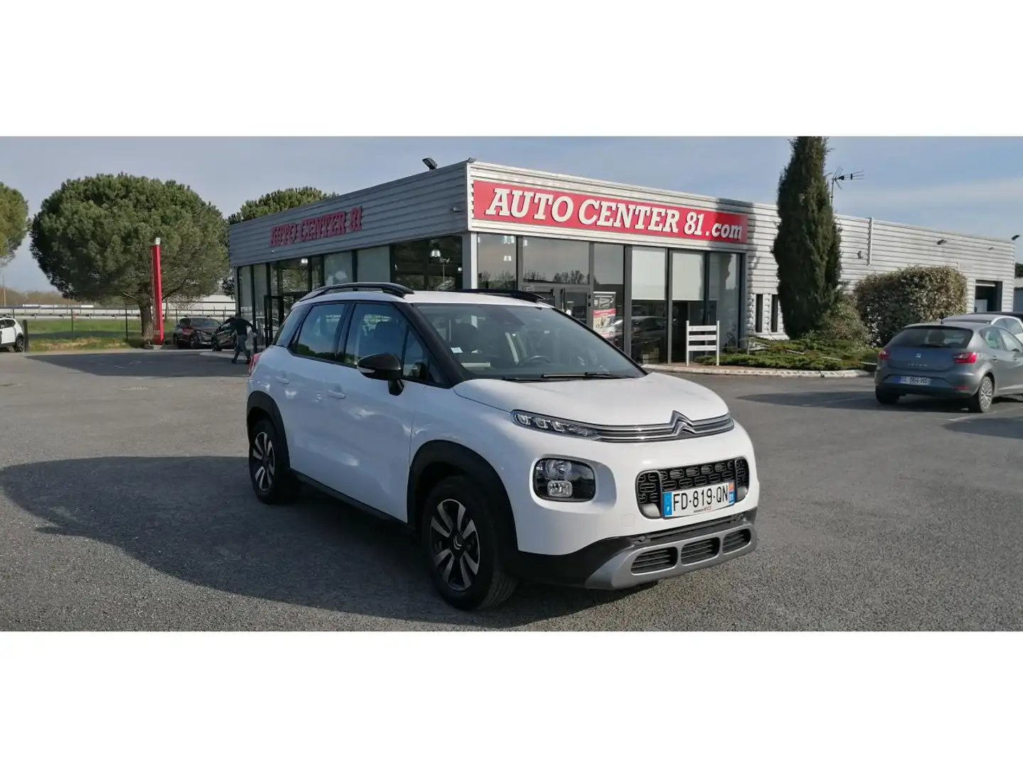 Citroen C3 Aircross 1.2 PureTech 110 Feel Business Weiß - 1