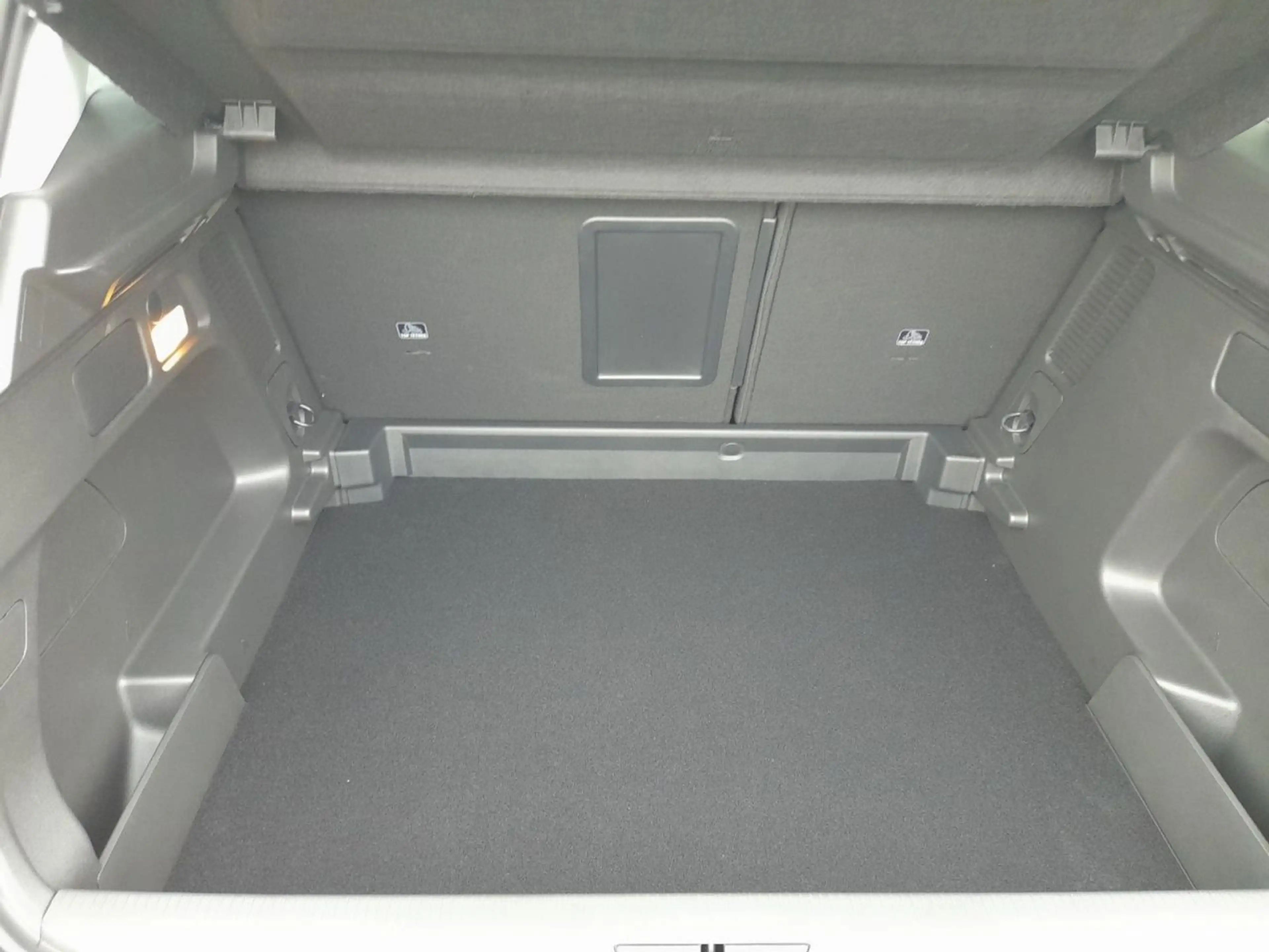 Opel Grandland 1.2 Turbo — photo 15