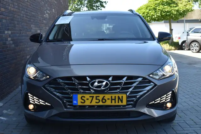 Hyundai i30 view 7