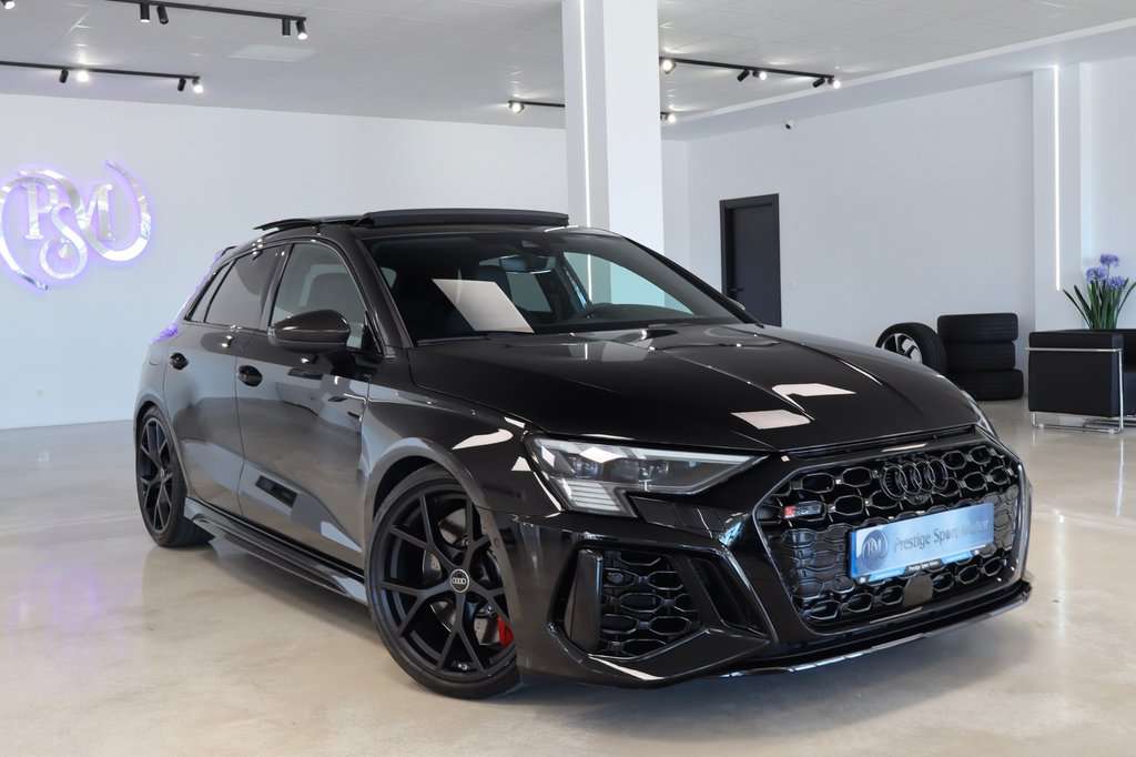 Audi RS3 Sportback quattro S tronic 294kW - foto 1