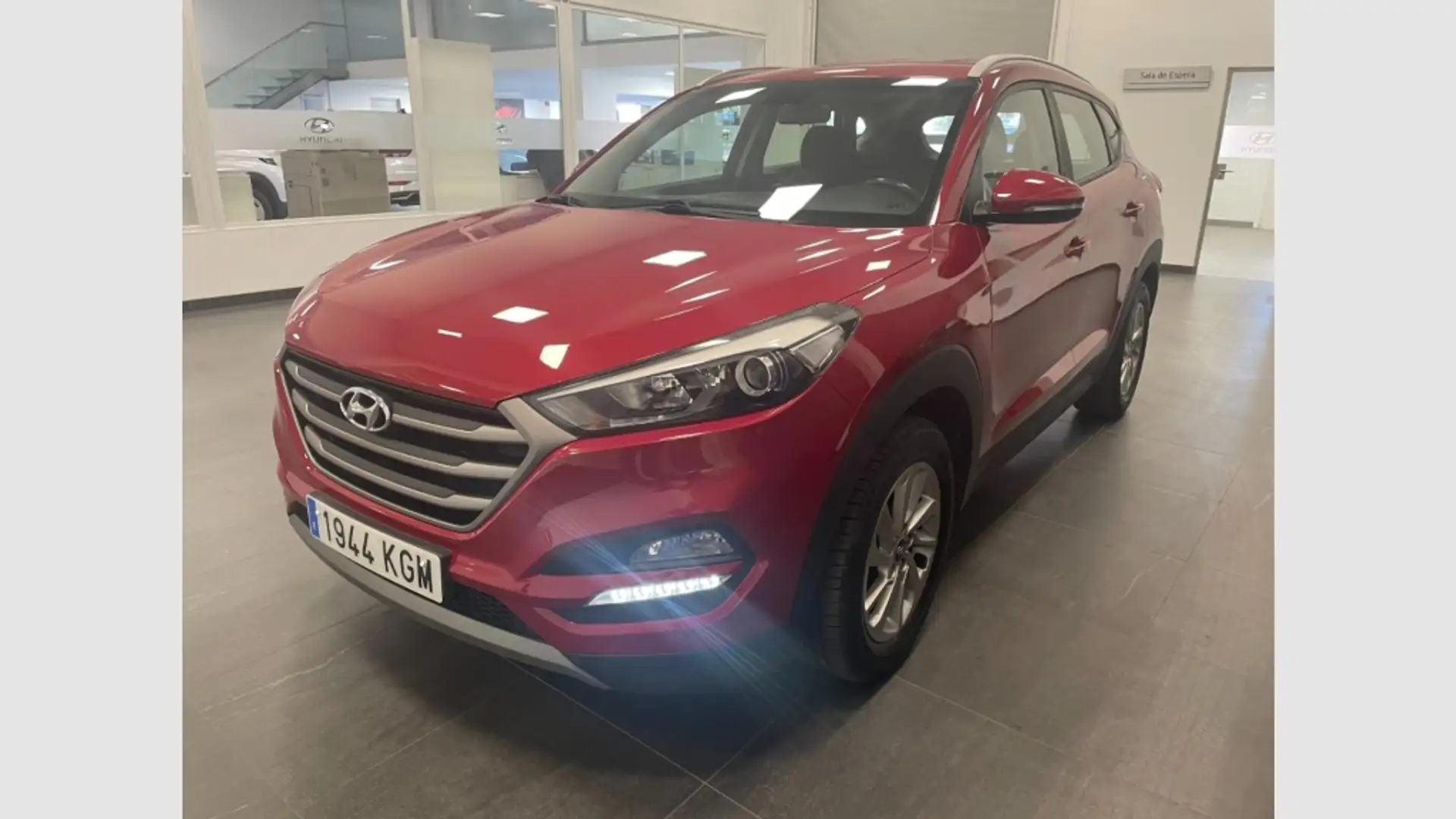 Hyundai TUCSON 1.7CRDI BD Tecno Sky Safe 4x2 Violet - 2