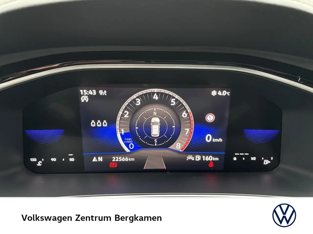 Volkswagen T-Roc 1.0 R-LINE CAM ACC NAVI LM17 LED+ CARPLAY 10