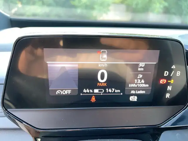 Volkswagen Id.3 view 10