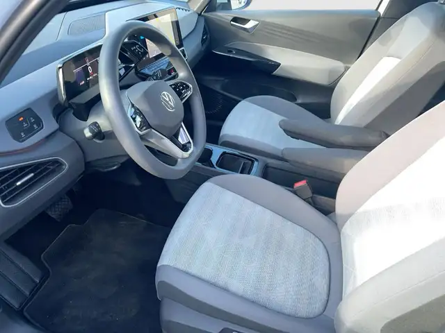 Volkswagen Id.3 view 9