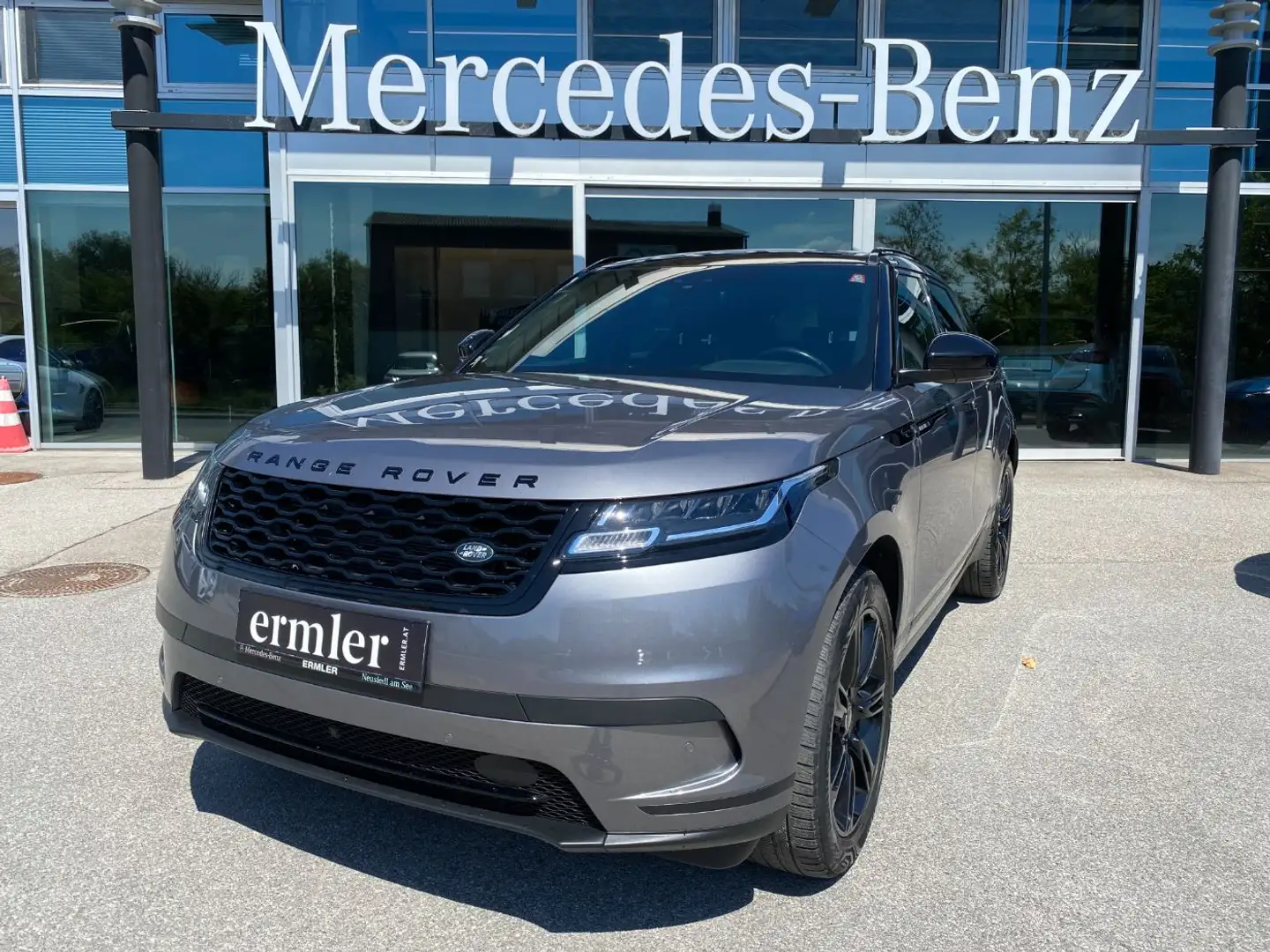 Land Rover Range Rover Velar 2.0 d Velar Grau - 2
