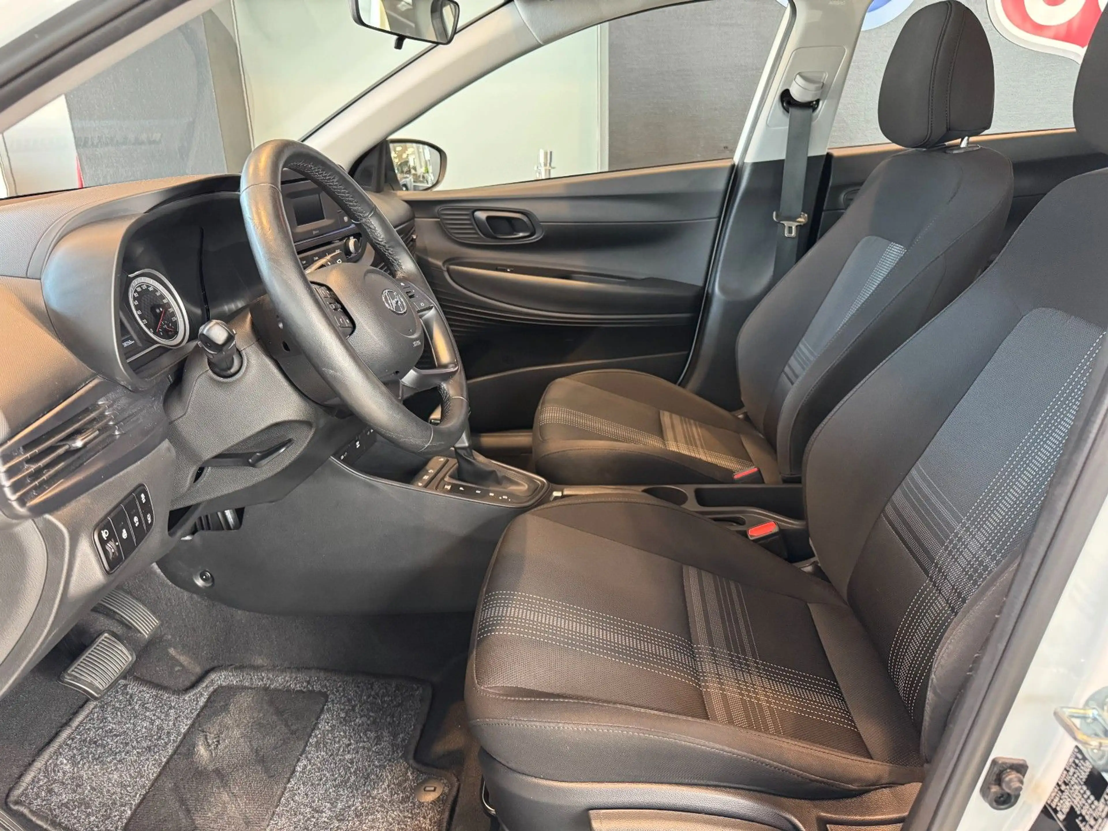 Hyundai i20 Select Mild-Hybrid — photo 10