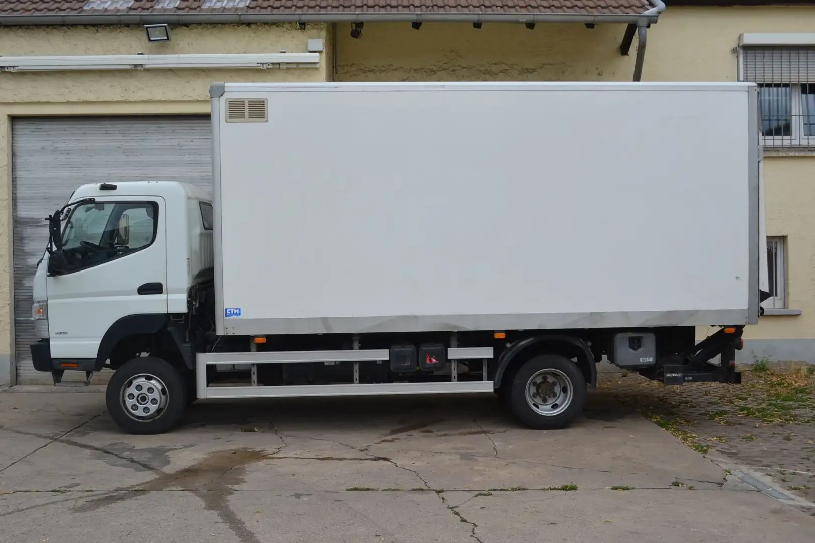 Fuso Canter Mitsubishi 6C18 7C18 4x4 AWD Allrad 1.Hd Weiß - 2