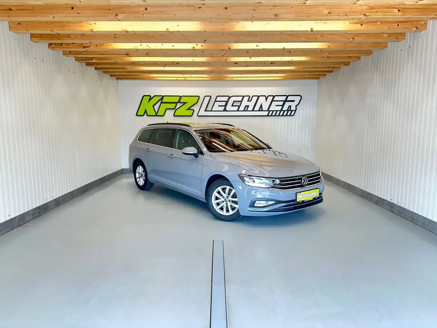 Volkswagen Passat Variant 2.0 TDI DSG "R-KAM*CARPLAY*SITZH*ACC" Grau - 1